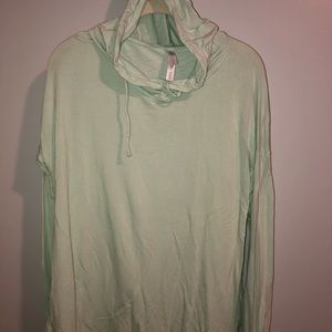 Gilligan O’Malley Hooded Lounge Shirt